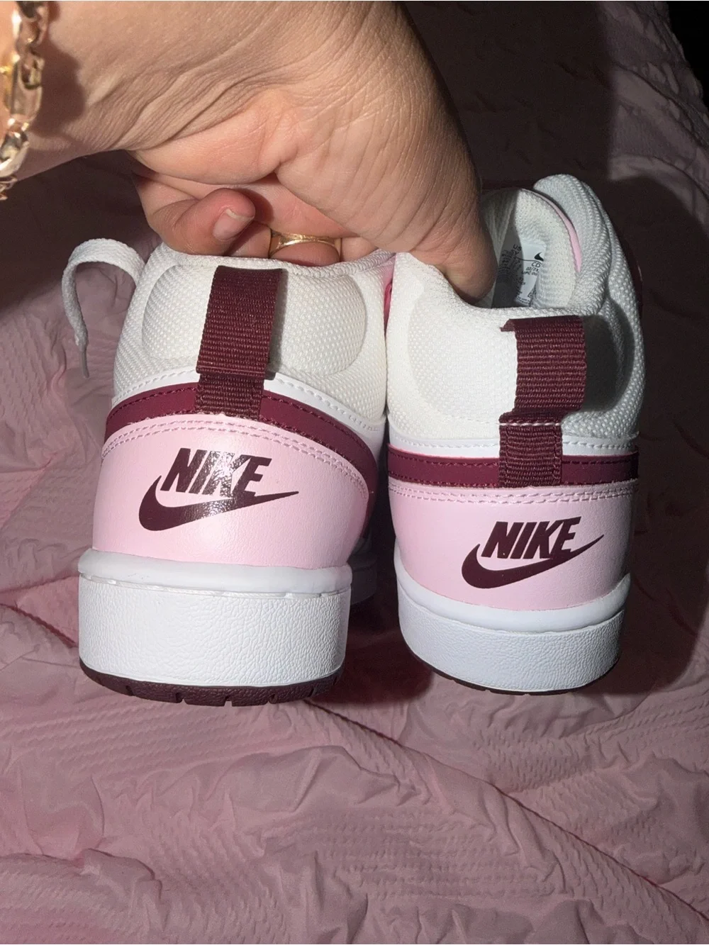 Nike sporty mid
